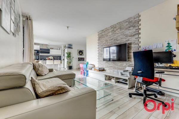 Appartement à vendre    4 pièces • 90,01 m2 Aubervilliers