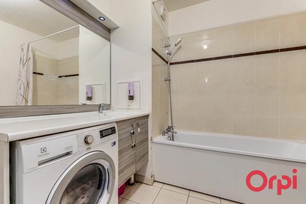 Appartement à vendre    4 pièces • 90,01 m2 Aubervilliers