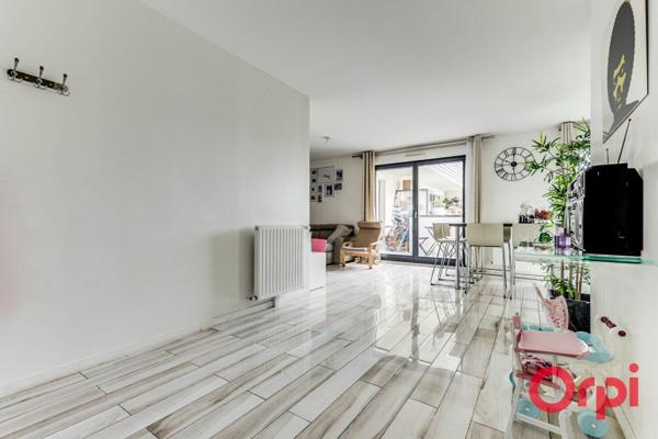Appartement à vendre    4 pièces • 90,01 m2 Aubervilliers