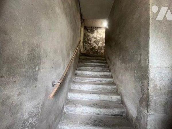 RARE A LA VENTE  - GROS POTENTIEL - LA RAVOIRE.
Ancien Corps de Ferme à rénover- Idéal investi...