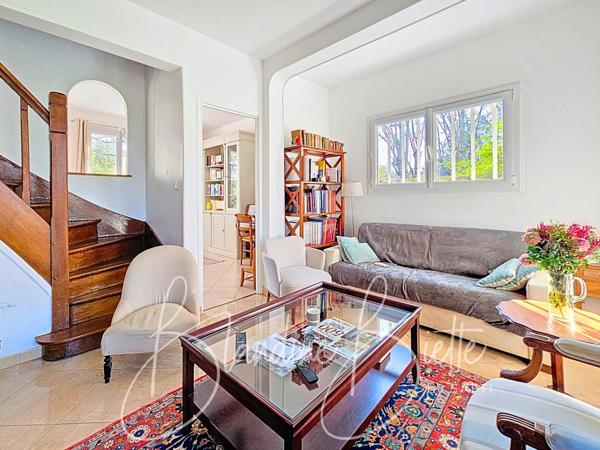 Maison ancienne à 5 mn du RER Vésinet Centre