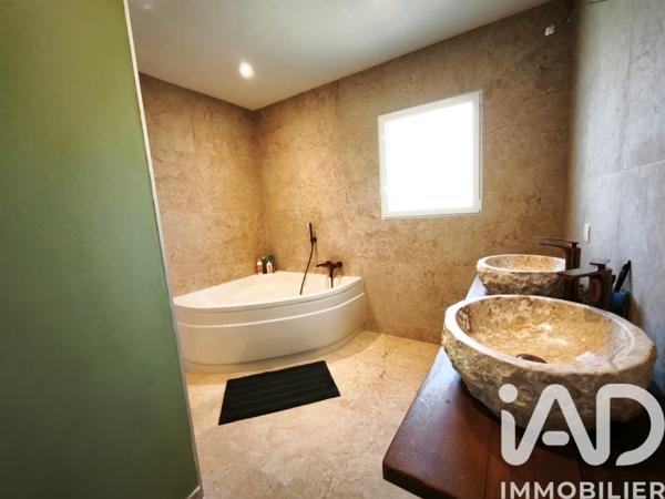 Maison à vendre 4 pièces 160 m² Chomérac
