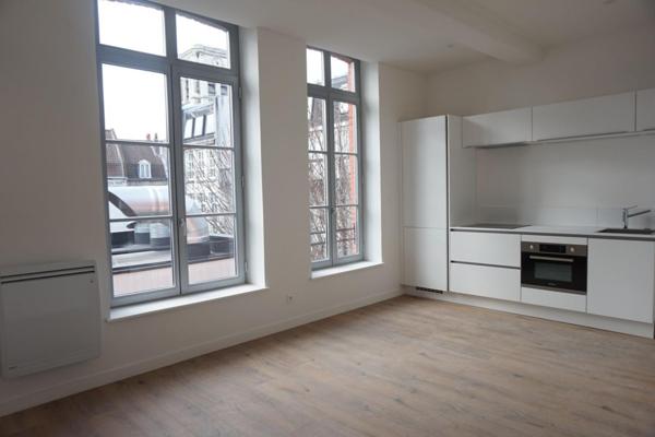 A LOUER : T2 à LILLE • Vieux lille • 920 € CC • Réf. 5768