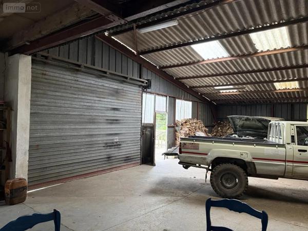 Achat - Immeuble Ménéac 56490 300 m 2 9870 m 2