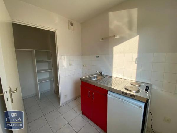 Appartement à louer 2 pièces 53.8m² Laon (02000)