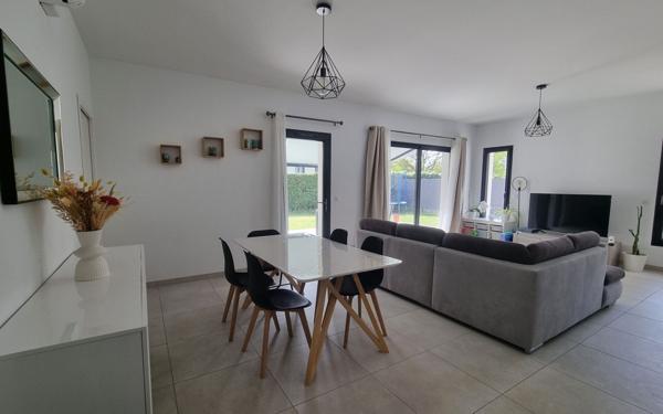 Maison à vendre    4 pièces • 102,25 m2 Morlaàs