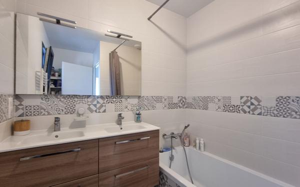Maison à vendre    4 pièces • 102,25 m2 Morlaàs