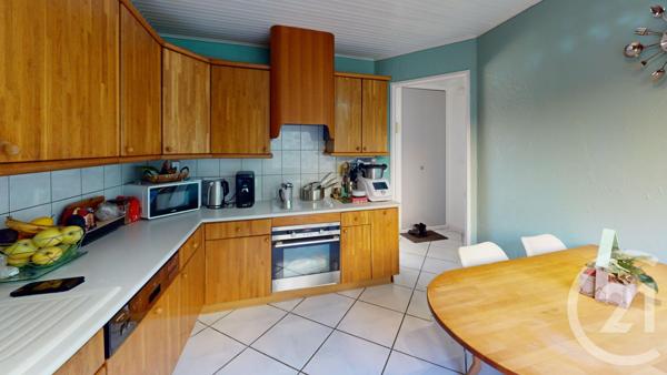 Appartement F3 à vendre  3 pièces - 76,98 m2 MORTEAU - 25