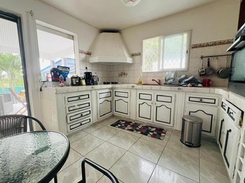 DAMPIERRE- EXCLUSIVITÉ