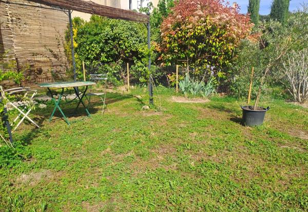Maison T2, cave et jardin 165 000 €