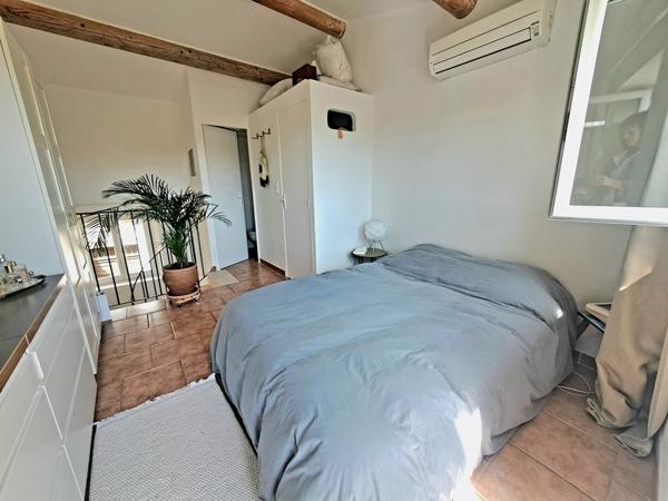 Maison T2, cave et jardin 165 000 €