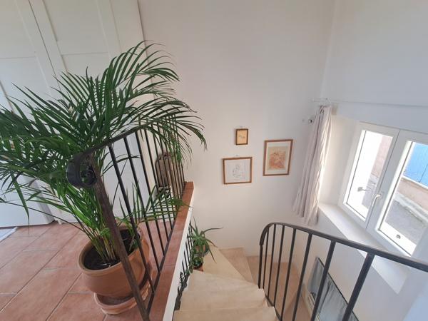 Maison T2, cave et jardin 165 000 €