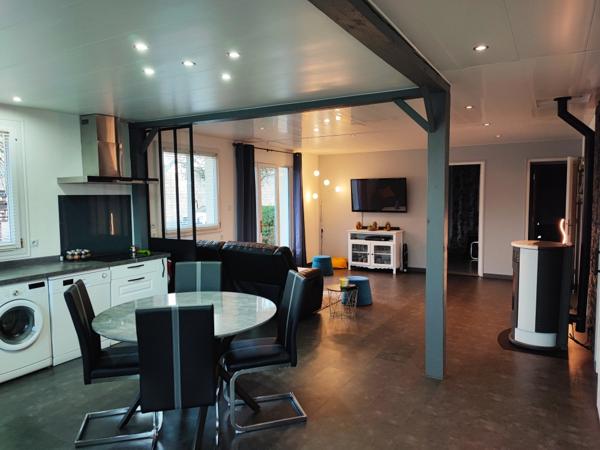 Maison  5 pièce(s) 108 m2