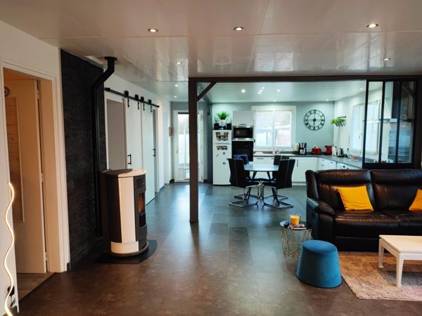 Maison  5 pièce(s) 108 m2