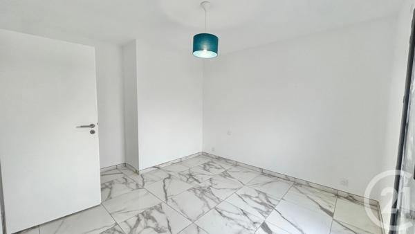 Maison à vendre  5 pièces - 105 m 2   SALSES LE CHATEAU  - 66