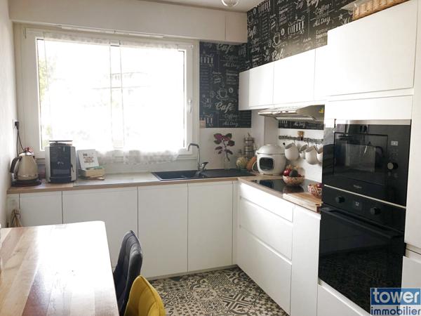 Appartement T4 de 91 M² à vendre avec balcon, cave et garage motorisé + parking extérieur privé non nominatif