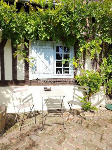 JOLIE MAISON NORMANDE AU COEUR DU PAYS D'AUGE