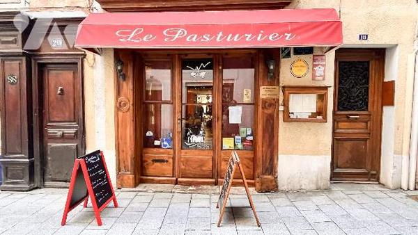 GAP CENTRE VILLE MURS ET FONDS RESTAURANT  + LOGEMENT DE FONCTION