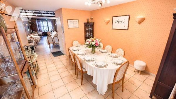 GAP CENTRE VILLE MURS ET FONDS RESTAURANT  + LOGEMENT DE FONCTION