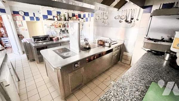 GAP CENTRE VILLE MURS ET FONDS RESTAURANT  + LOGEMENT DE FONCTION