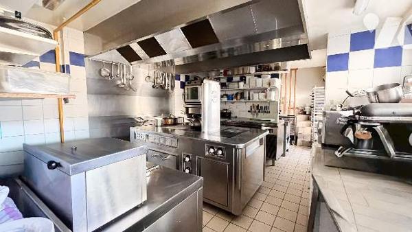 GAP CENTRE VILLE MURS ET FONDS RESTAURANT  + LOGEMENT DE FONCTION