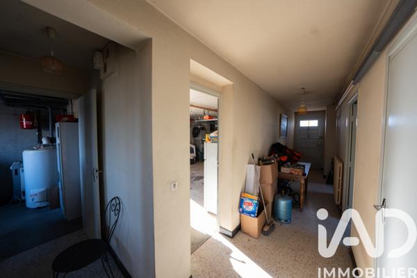 Maison à vendre 6 pièces 140 m² Saint-Étienne-de-Fontbellon