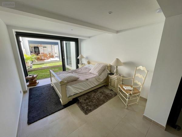 Maison à vendre à Saint-Paul à la Réunion (97434), ref : 97409-258