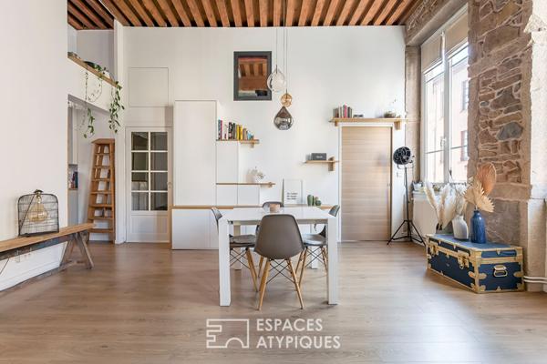 Lumière, calme et volumes au coeur des Pentes, limite Croix-Rousse