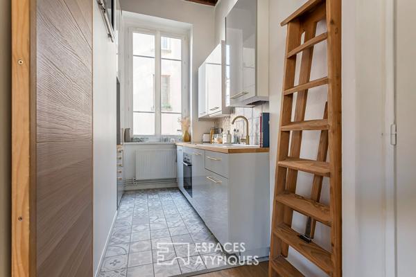 Lumière, calme et volumes au coeur des Pentes, limite Croix-Rousse