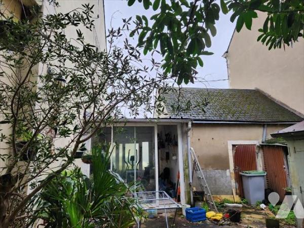 Maison à Vendre à La Flèche (72200) en Sarthe (72)

Nous vous présentons cette maison située ...