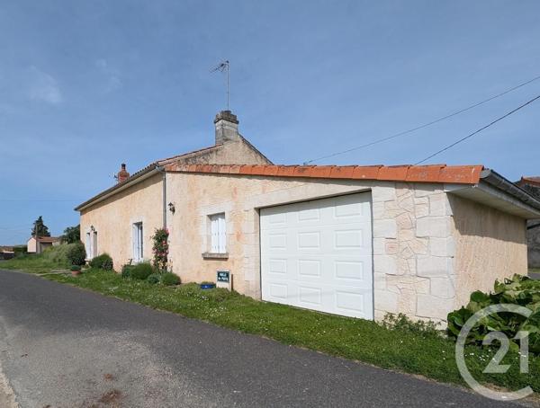 Maison à vendre  5 pièces - 112 m2 ST GENEST D AMBIERE - 86