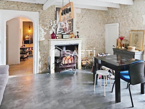 Superbe Maison Charentaise de 1850 à Balzac (16430) – 149 m²