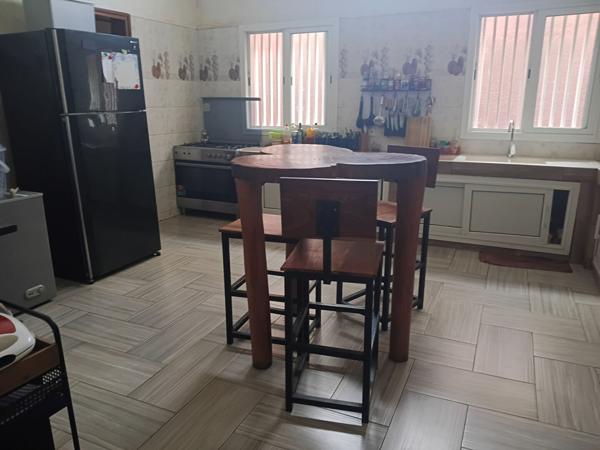 LOCATION ANNUELLE SPACIEUSE VILLA DE 4 CHAMBRES SUR UN TERRAIN DE 1000 M2 ARBORE
