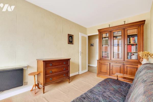 Paris 20 : appartement 3 pièces 63.42 m² + balcon
