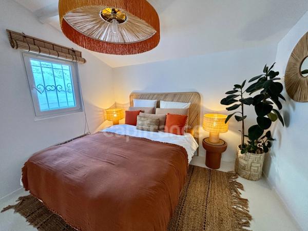 Maison à vendre 5 pièces LA CIOTAT (13)