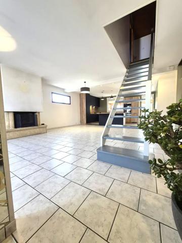 Maison à vendre 8 pièces 157m² Escaudœuvres (59161)
