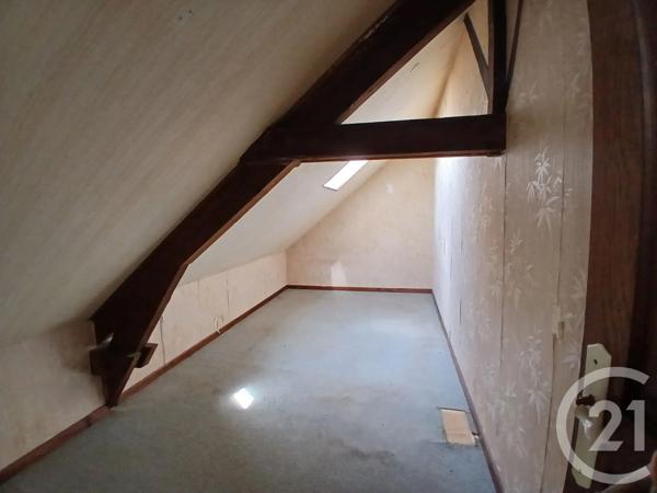 Immeuble à vendre  129 m 2   PREMILHAT  - 03