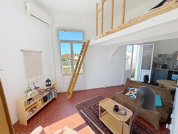Appartement Toulon de 2 pièces de 46.80 m² avec  Terrasse de 22m² en dernier étage