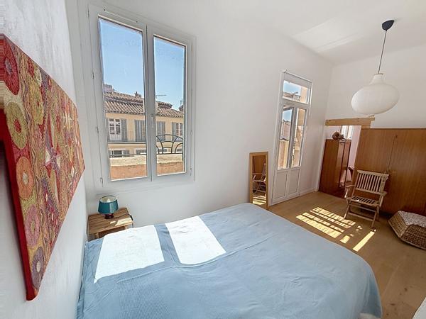 Appartement Toulon de 2 pièces de 46.80 m² avec  Terrasse de 22m² en dernier étage