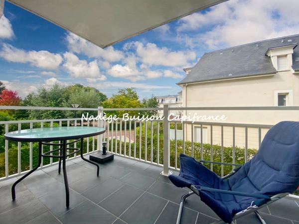 À vendre sur CABOURG Appartement 3 pièces de 54 m² avec garage et borne individuelle de recharge pour voiture électrique.