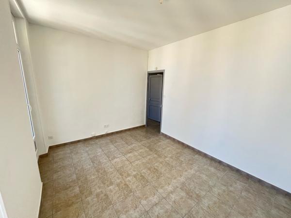 T2 41M² CAMAS