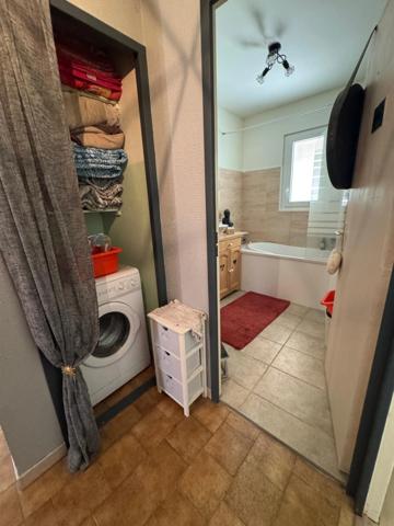 ☀️ EXCLUSIVITÉ – Charmante maison individuelle de plain-pied avec piscine et 2 garages à Peyruis ☀️