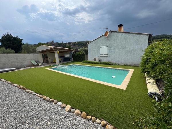☀️ EXCLUSIVITÉ – Charmante maison individuelle de plain-pied avec piscine et 2 garages à Peyruis ☀️