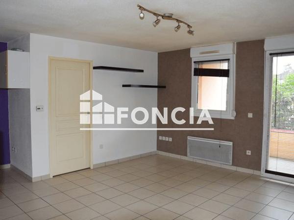 Location Appartement 2 pièces 45.2 m² - 10 C RUE DU JURA Danjoutin 90400