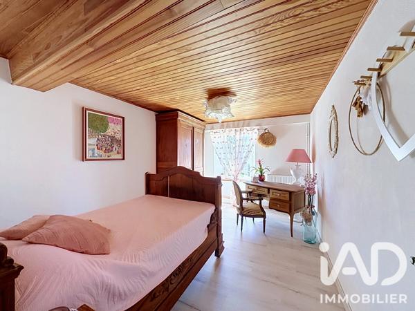 Maison à vendre 7 pièces 194 m² Arzenc-d'Apcher