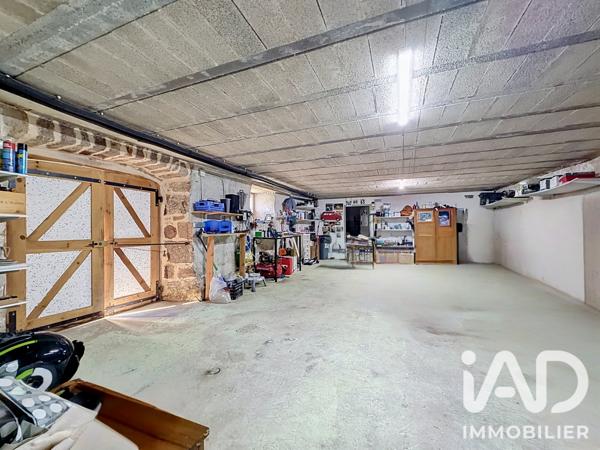 Maison à vendre 7 pièces 194 m² Arzenc-d'Apcher