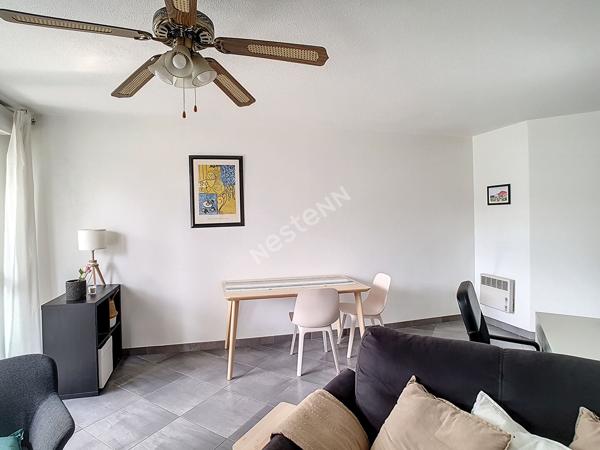 A LOUER- Appartement de type T2 meublé et lumineux à Grenoble avec balcon et stationnement protégé