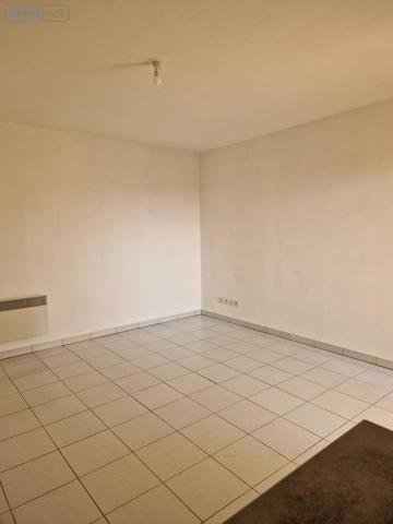 Appartement à louer à Cambrai dans le Nord (59400), ref : 59098-L579