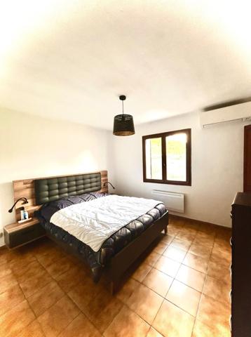 Mougins Tzang : Maison de plain pied, 4 chambres, jardin et piscine au calme