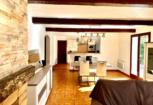 Mougins Tzang : Maison de plain pied, 4 chambres, jardin et piscine au calme